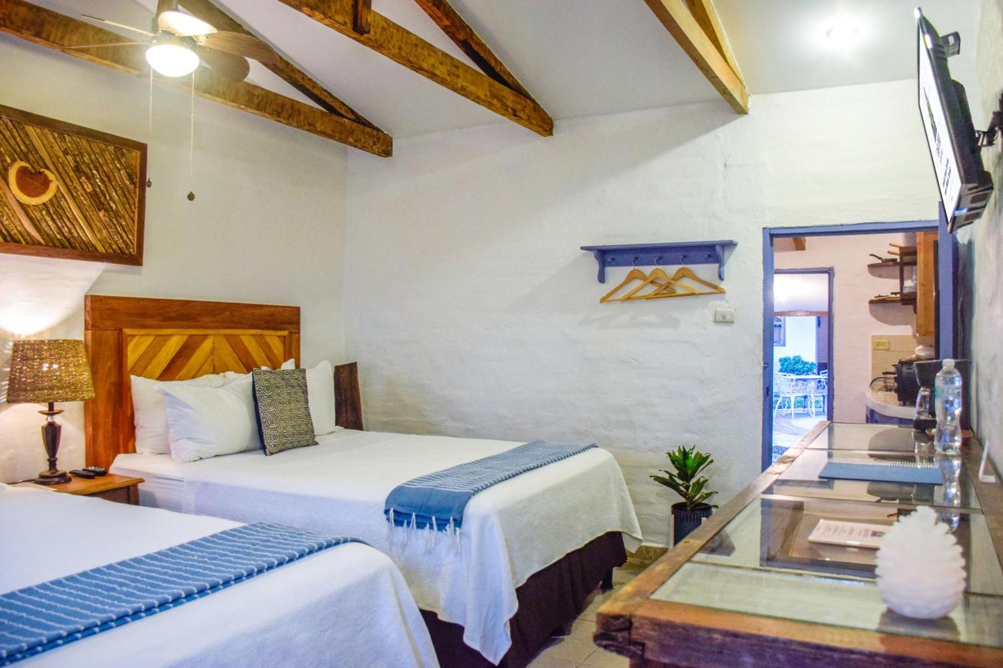 Hotel Casa Pino, Tu Casa En Ataco Concepcion de Ataco Ngoại thất bức ảnh
